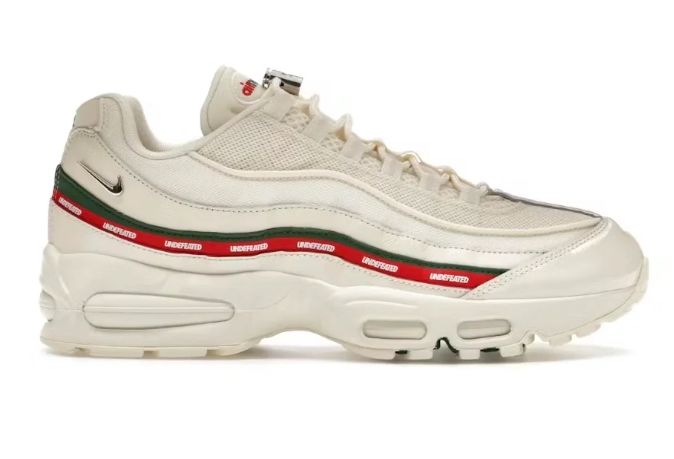 Nike Air Max 95 SP "Undefeated" Sail